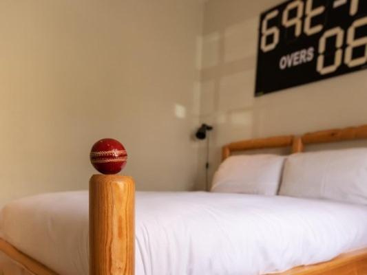 The Craven Heifer Bed and Breakfast Addingham Δωμάτιο φωτογραφία